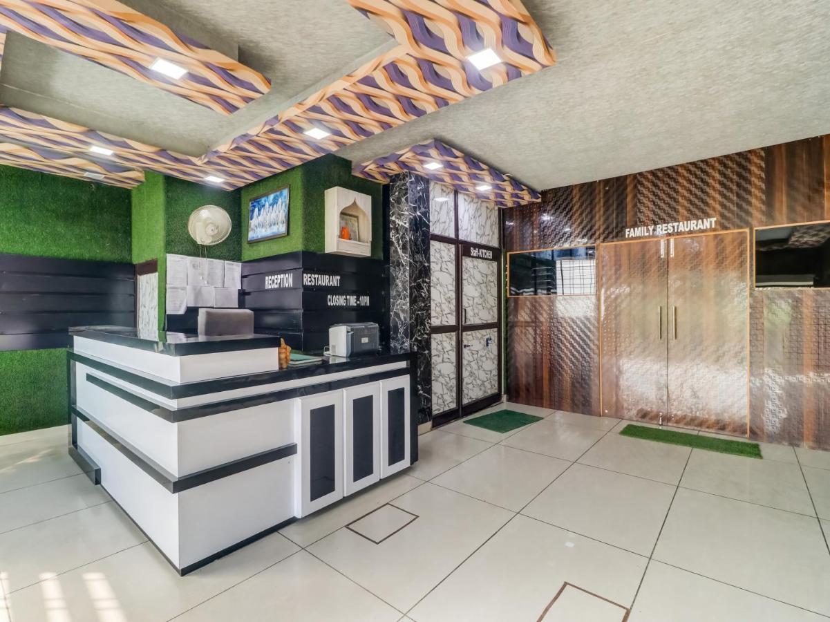 Oyo Flagship 83121 Hotel Rose Vip Saharanpur Extérieur photo