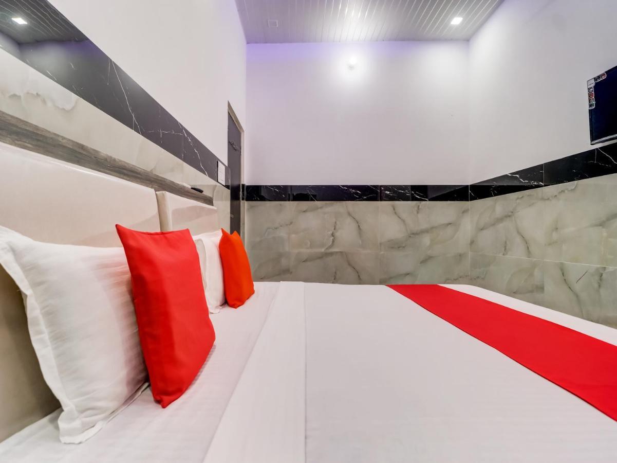 Oyo Flagship 83121 Hotel Rose Vip Saharanpur Extérieur photo